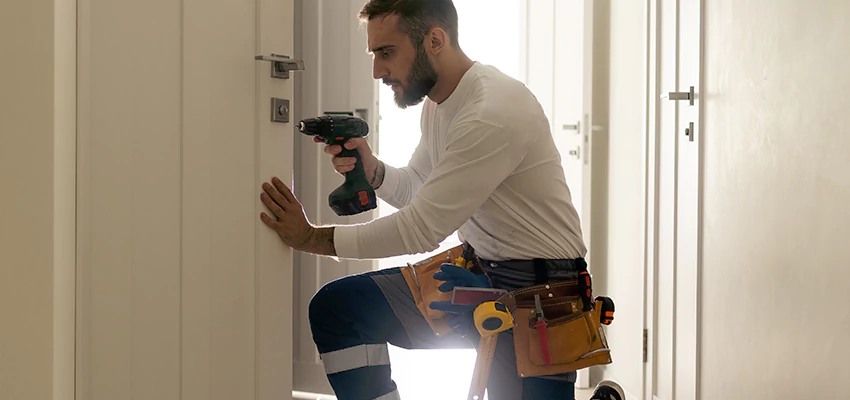 Mailbox Lock Installation Expert in Menlo Park, California
