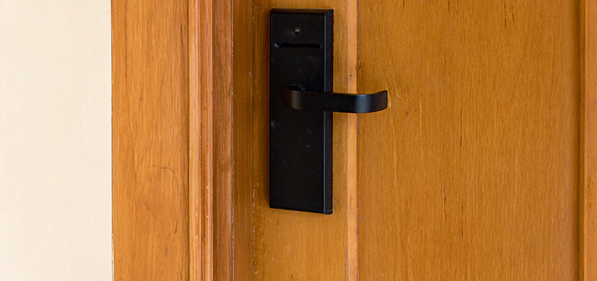 Home Security And Alarm Monitoring in Menlo Park, California
